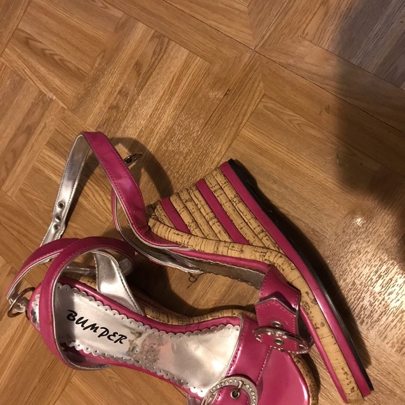 Sandals - Picture 2 of 2